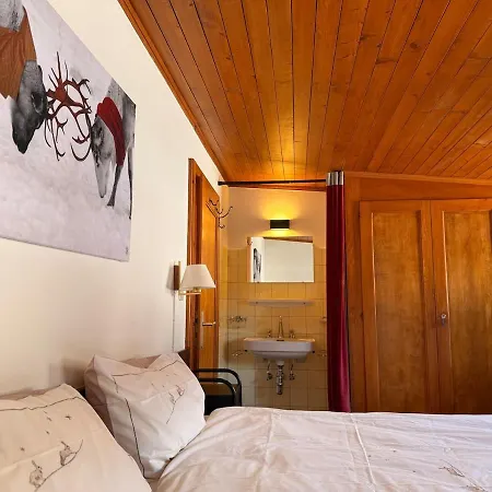 Centre, Valmont アパート *