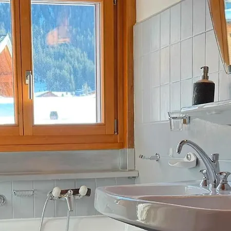 Centre, Valmont アパート *