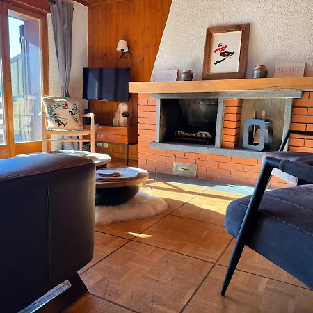 Centre, Valmont Apartment